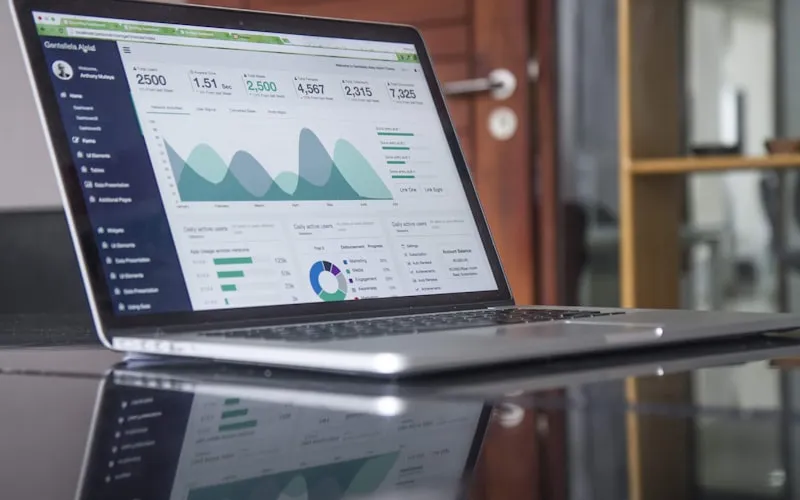 Google Analytics: cómo saber si tu sitio web realmente funciona - Waka Media Group