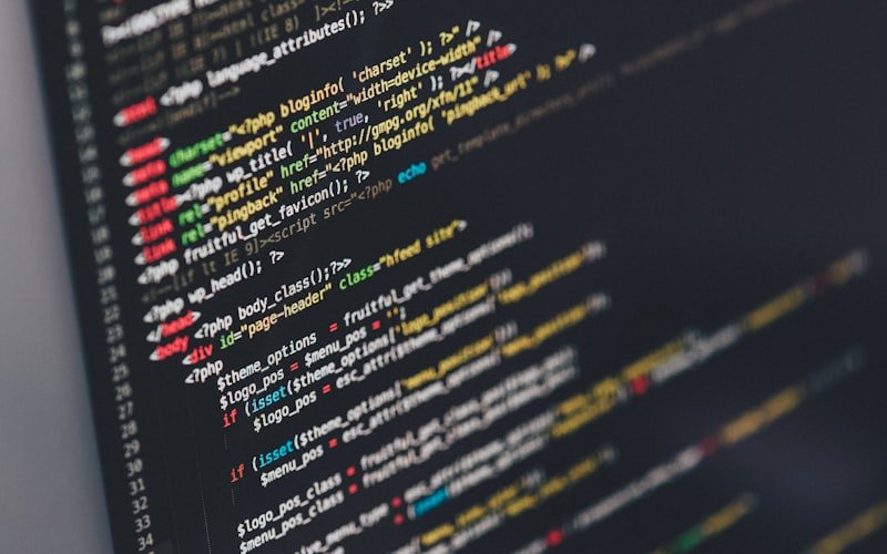 WordPress vs sitio web a medida: ¿cuál es mejor para tu negocio? - Waka Media Group